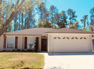 3654 Cameron Crossing Dr, Jacksonville, FL 32223
