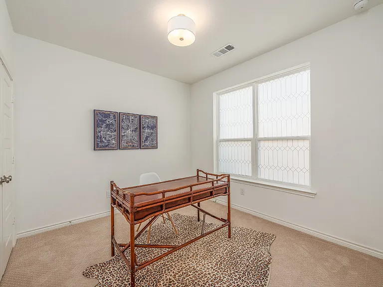 2828 Addison Park Ln — Photo 17