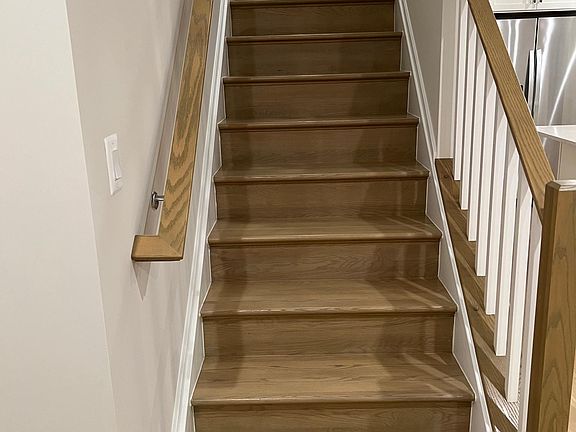 5th image of 22383 Roanoke Rise Ter