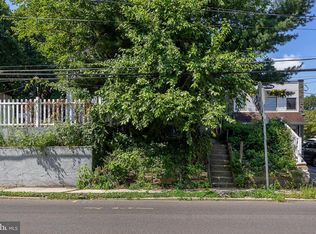 558 E Church Rd, Elkins Park, PA 19027