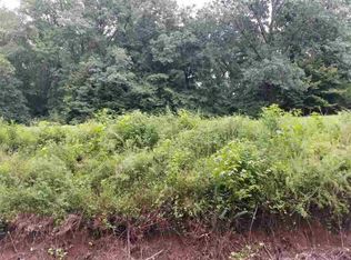 205 Parkburg Rd, Jackson, TN 38301