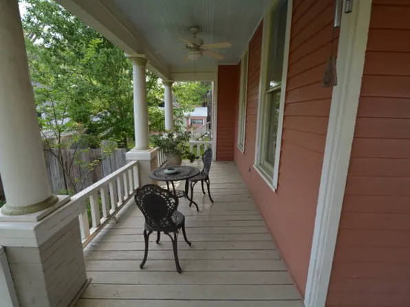 601 S Magnolia St, Palestine, TX 75801