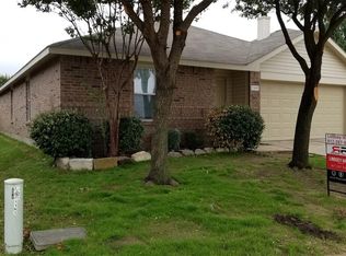 1161 Boxwood Dr, Crowley, TX 76036