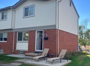 20731 Washington St, Roseville, MI 48066