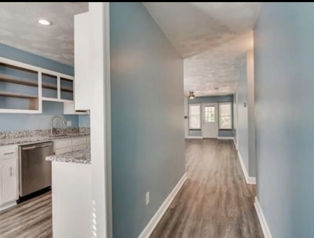 2 bed, 1092 sqft, $1,750 — Photo 3