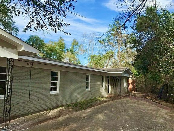 4th image of 731 Winston Rd