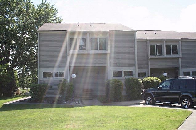 2nd image of 260 Black River St