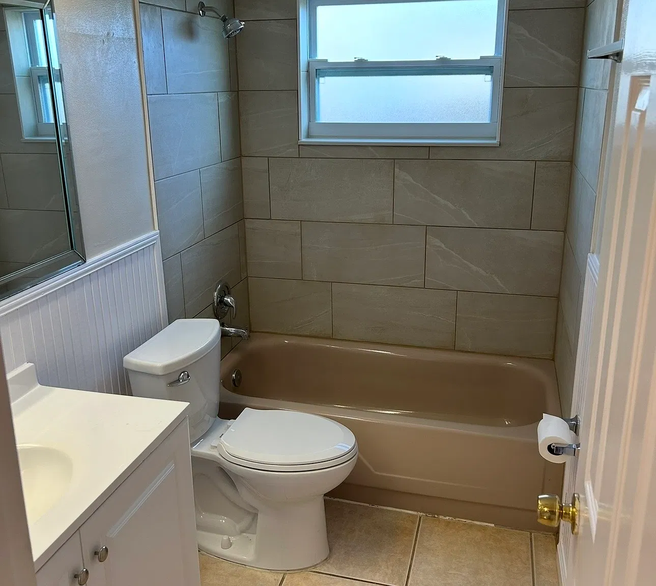 3 bed, 1250 sqft, $1,895 — Photo 3