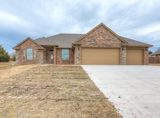 4359 Sandy Poin, Guthrie, OK 73044
