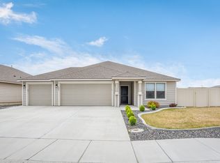 4301 Vermilion Ln, Pasco, WA 99301