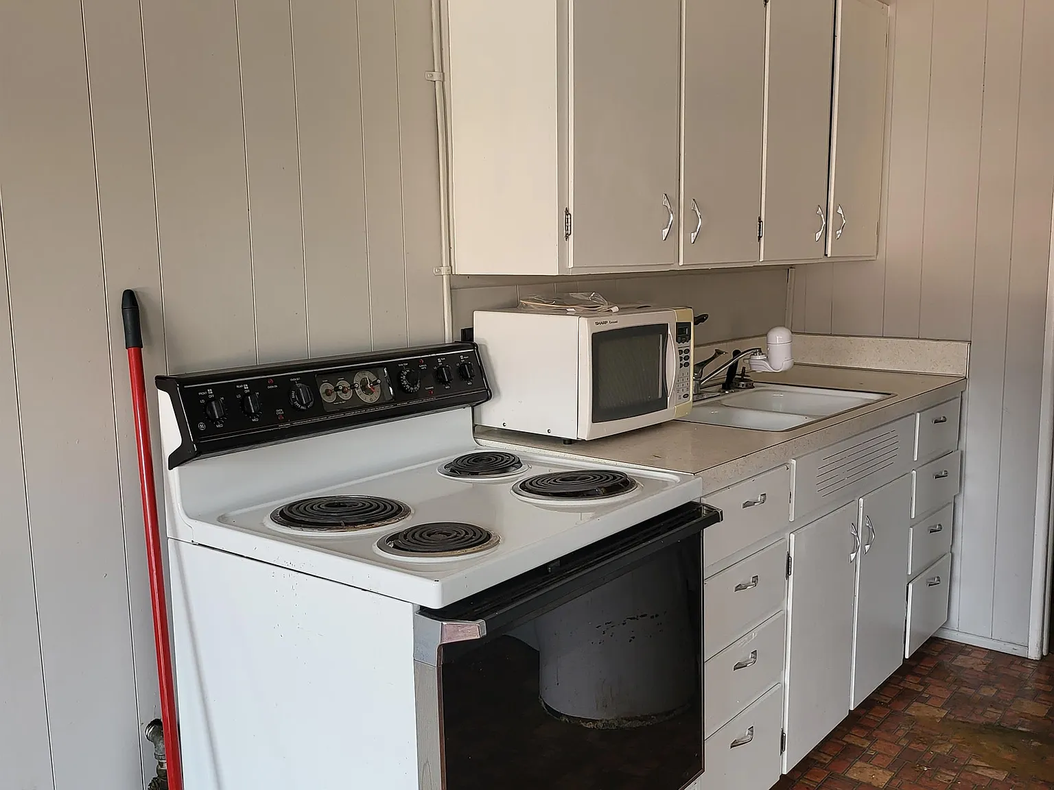 102-108 N Main St Ada Ohio 45810 - 5 — Photo 3