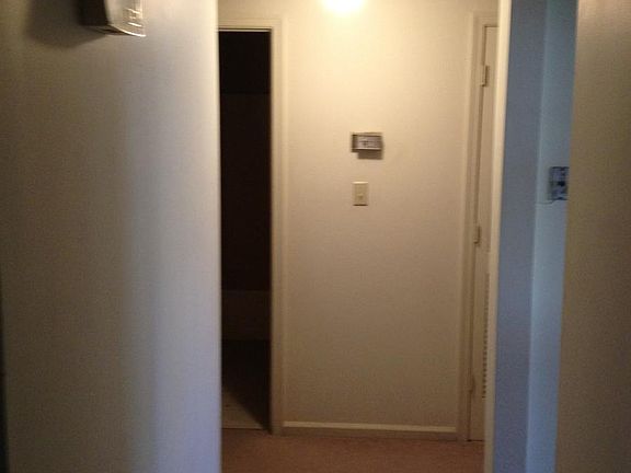 2nd image of 24 Valleywood Dr APT 4
