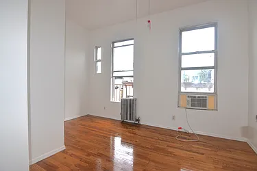 Rented by Triplemint