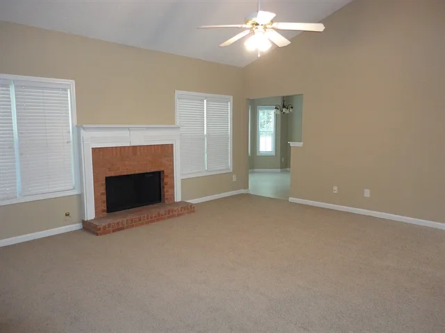142 Candle Ln — Photo 4