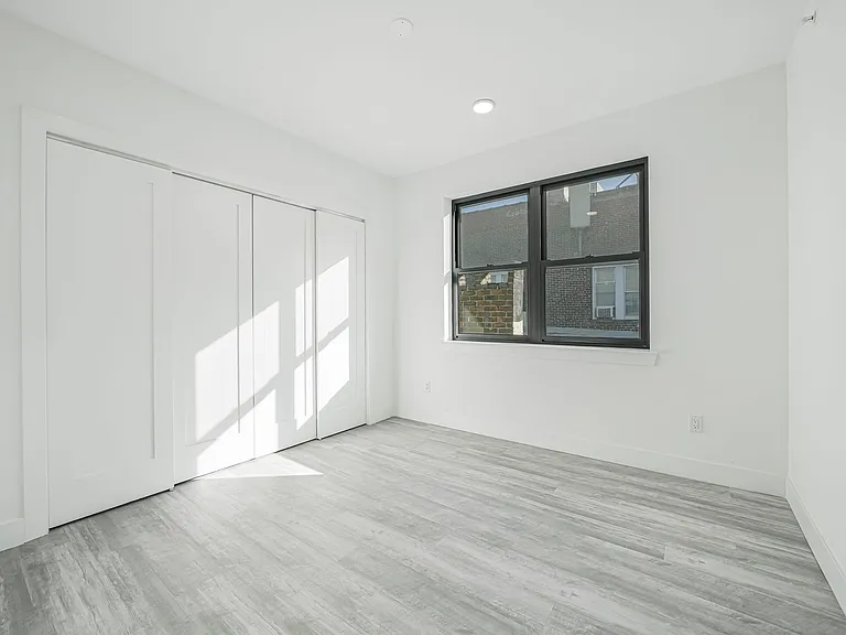 4614 Kennedy Blvd #202 — Photo 25