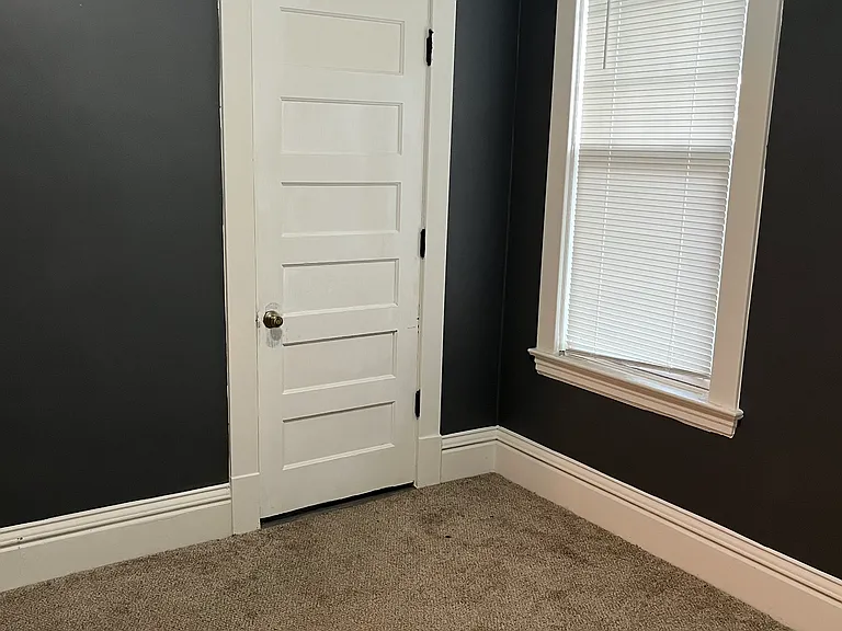 415 W Franklin Ave #1 — Photo 9