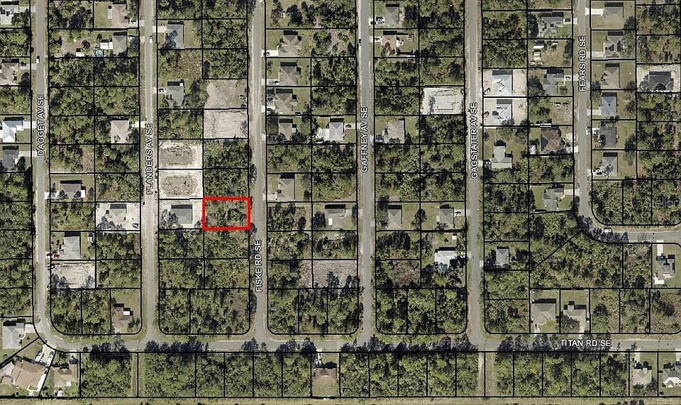 2nd image of 3014 Fiske Rd SE #16