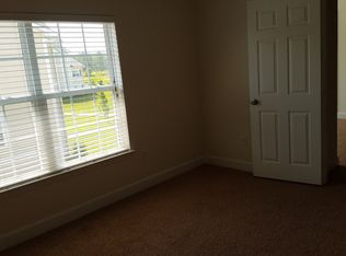 271 Stonebriar Cir APT 306, Spring Lake, NC 28390