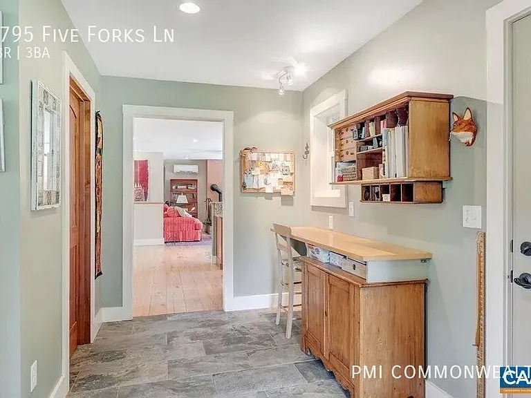 3795 Five Forks Ln — Photo 6