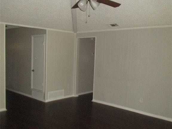3rd image of 1623 Lime Leaf Ln