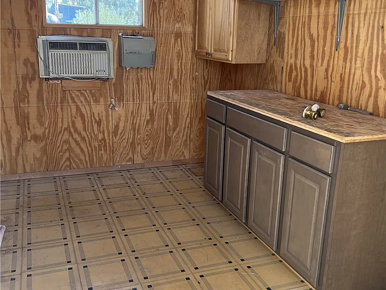 2040 Swan Cv N — Photo 28