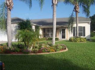 1060 Canary Cir S, Lakeland, FL 33809