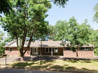 916 Boonville Rd, Jefferson City, MO 65109
