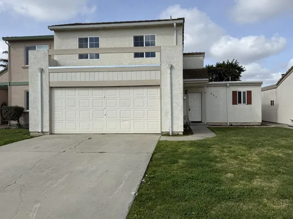 592 Powell St, Salinas, CA 93907