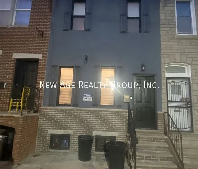 1717 Fontain St — Photo 1