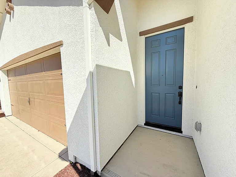 4594 Duckhawk Cir — Photo 2