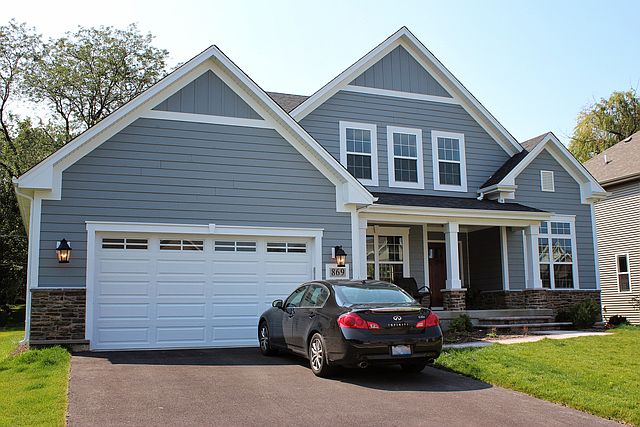1st image of 324 S Crescent Ave