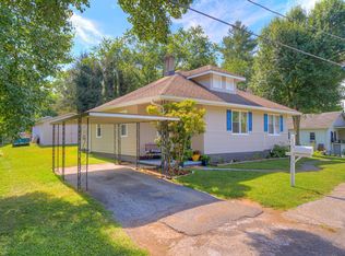 108 Roberts St, Radford, VA 24141