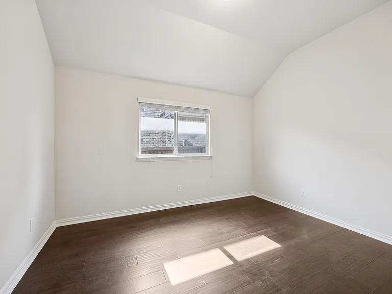 2317 Houston Dr — Photo 14