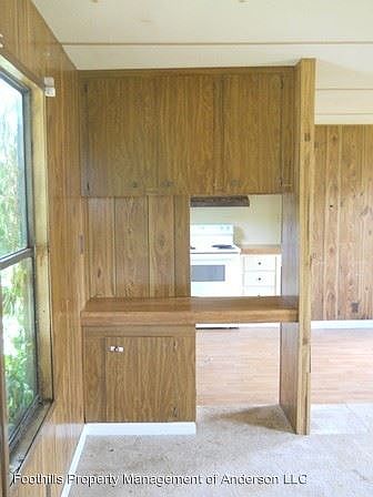 2nd image of 140 Pickens Cir
