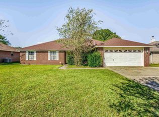 832 Horsemens Path, Cantonment, FL 32533