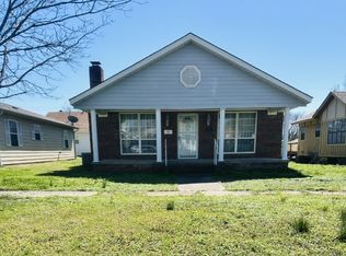 803 W Moore St, Henryetta, OK 74437