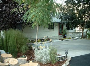 389 Donner Dr, Crestline, CA 92325