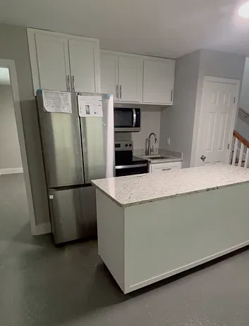 2 bed, 950 sqft, $1,550 — Photo 2