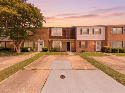 426 Longleaf Rd, Virginia Beach, VA, 23454