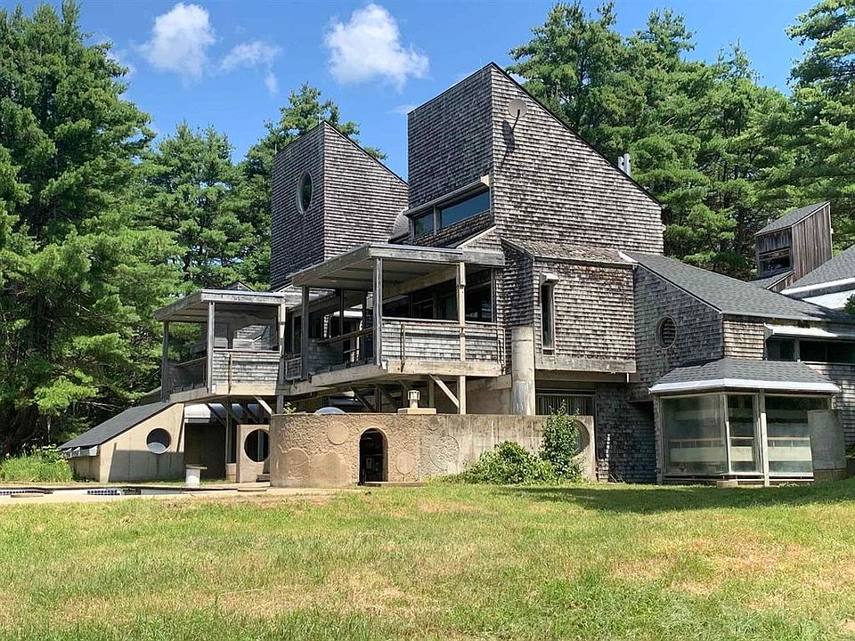 1st image of 435 Avery Hill Road