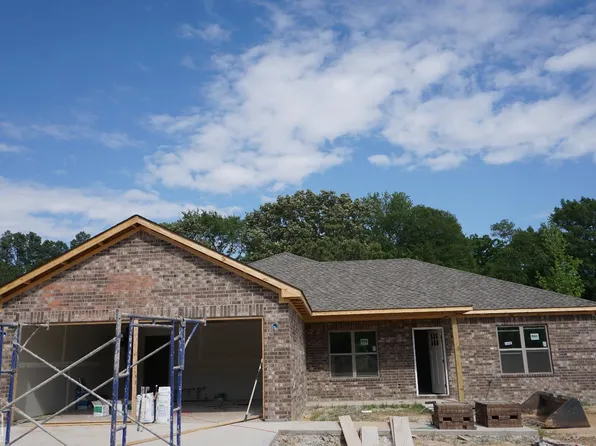 5406 Lotus St, Jonesboro, AR 72404