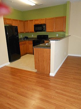 2nd image of 206 Citizens Ln