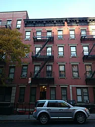 415 West 56th Street in Hell&#39;s Kitchen