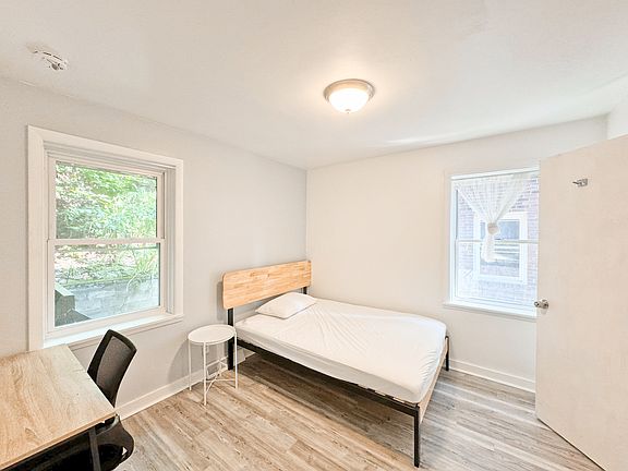 5th image of 5735 Hobart St APT 2