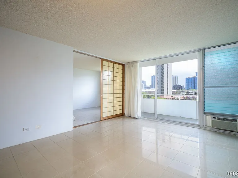 1676 Ala Moana Blvd #710 — Photo 5