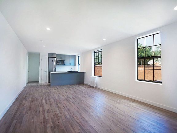3rd image of 2816 8th Ave APT 4B