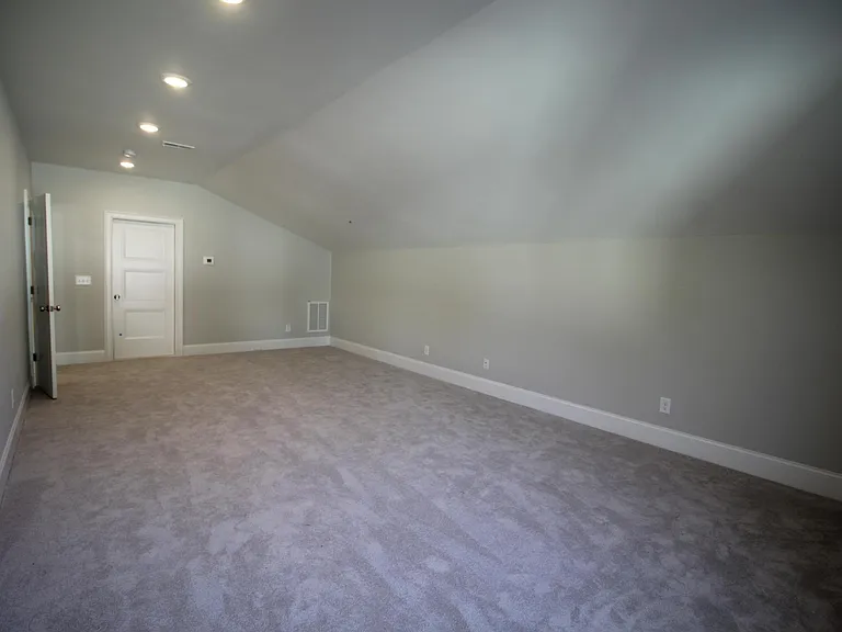 1028 Phelps West Rd — Photo 23