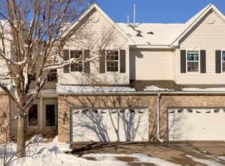17586 Hackberry Ct, Eden Prairie, MN 55347