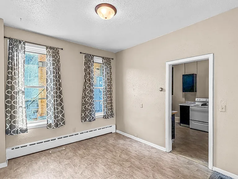221 Chestnut St #221 — Photo 6