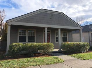 466 Clinton St, Ashland, OR 97520